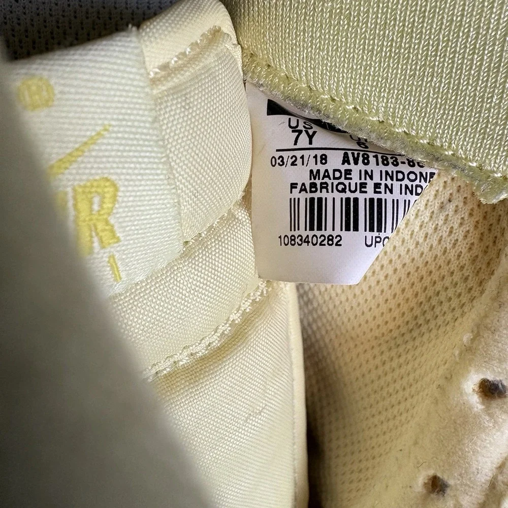 Nike Air Force 1 LV8 GS Citron Tint Yellow Sneakers Size 7Y AV8183-800